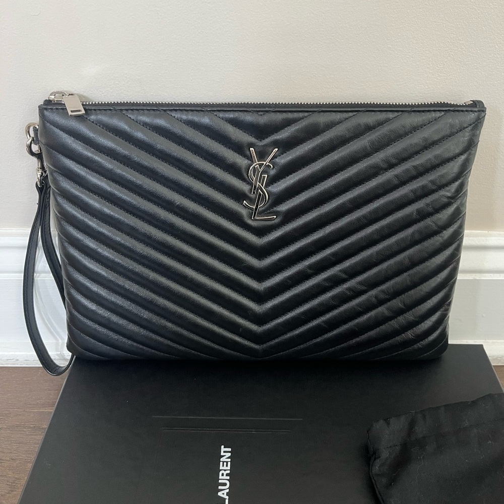 Saint Laurent Cassandre Matelassé Pouch In Quilted Leather Black